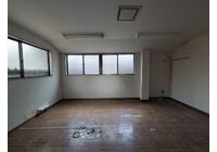 事務室工事前4